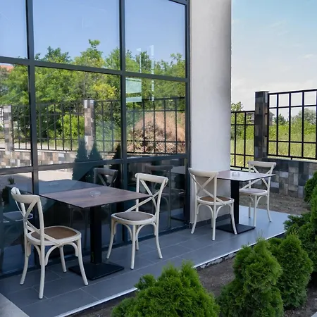 Alis 艾福雷诺德