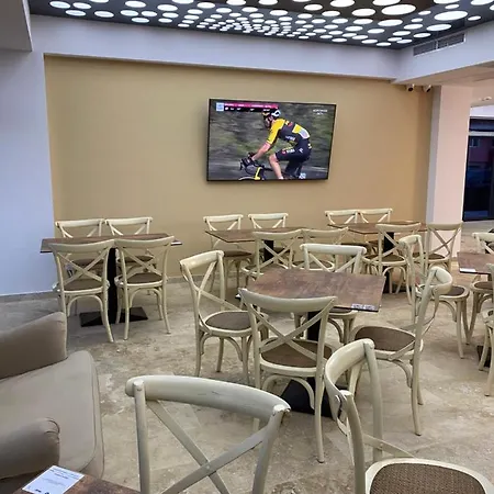 Alis Hotel