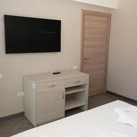 Alis Hotel