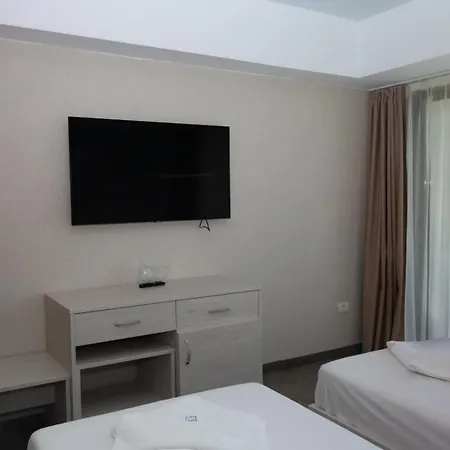 Hotel Alis 3*